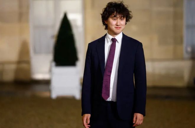 一拆四小扎押注硅谷华人LeCun或已出局麻将胡了Meta AI大洗牌!超级智能(图5) 一拆四小扎押注硅谷华人LeCun或已出局麻将胡了Meta AI大洗牌!超级智能(图5)